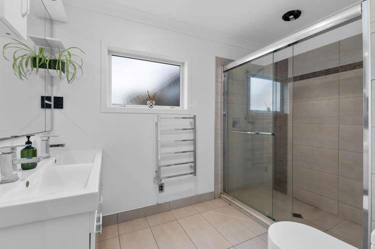 11B Willow Avenue Hannahs Bay_14