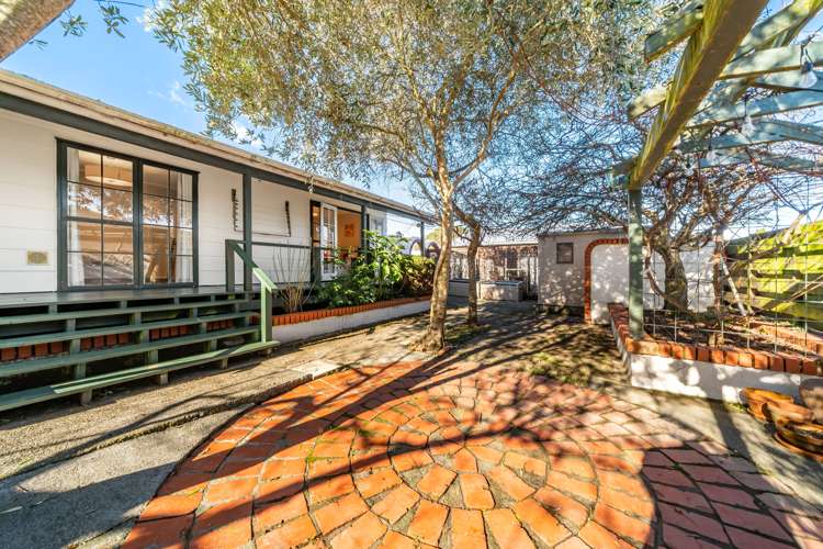 181 California Drive Totara Park_9