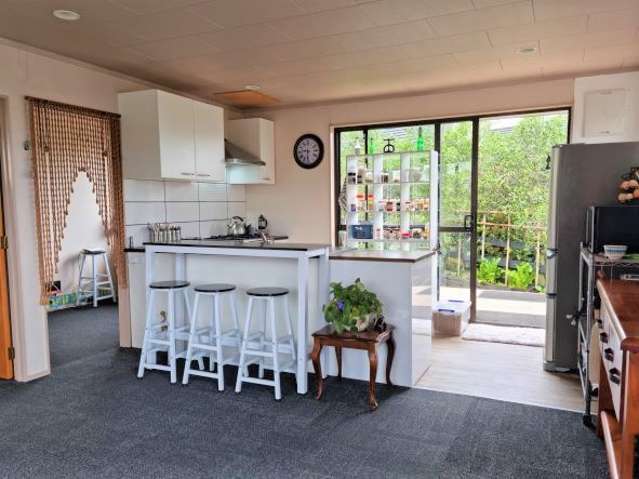 4 Hebe Lane Maungaturoto_2