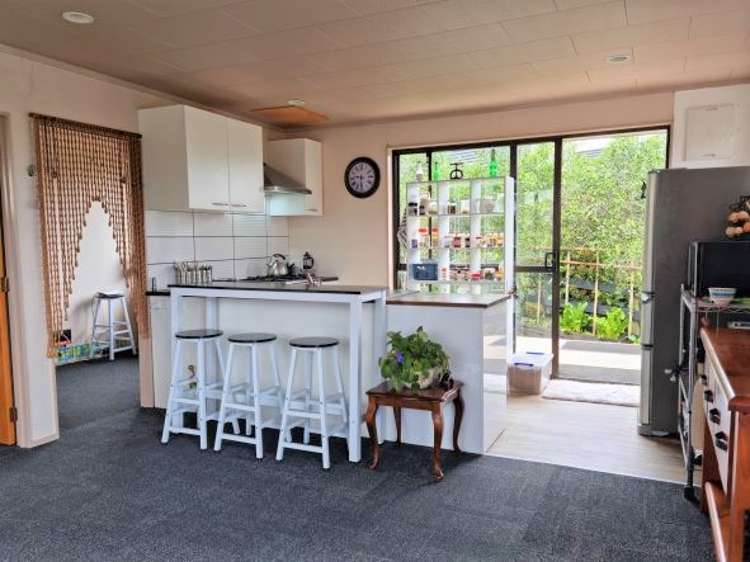 4 Hebe Lane Maungaturoto_2