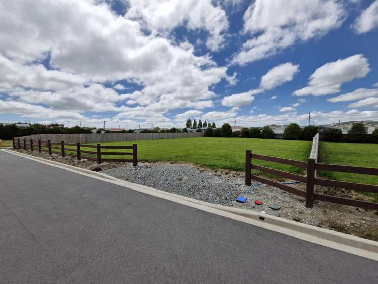 5 and 7 Kaka Street Gore_7