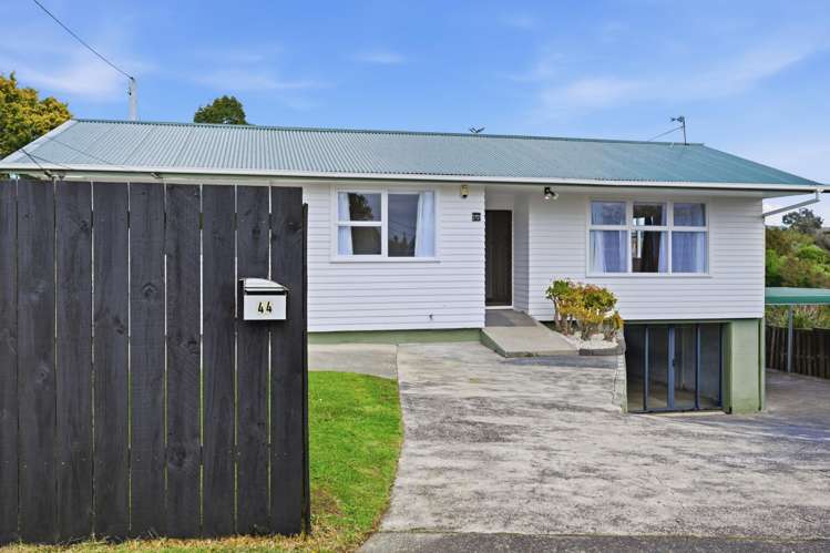44 Brains Road Kelston_11