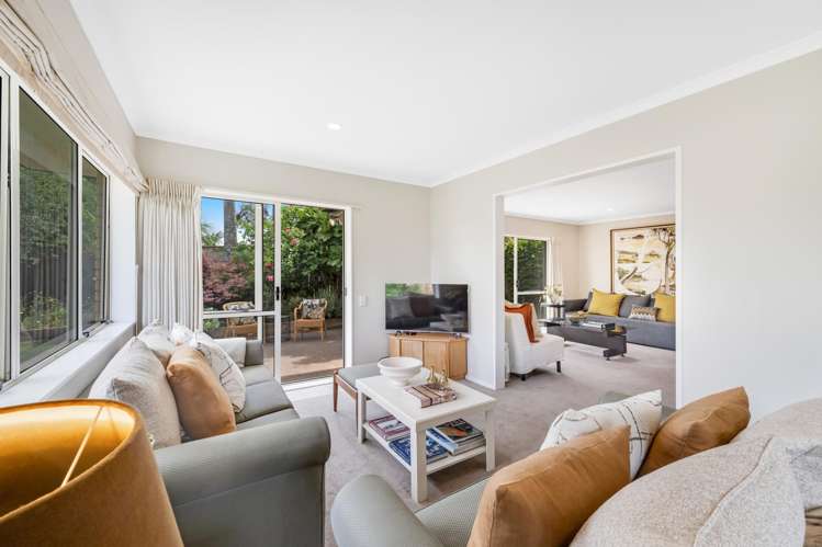 1/8 Tolben Place Golflands_7