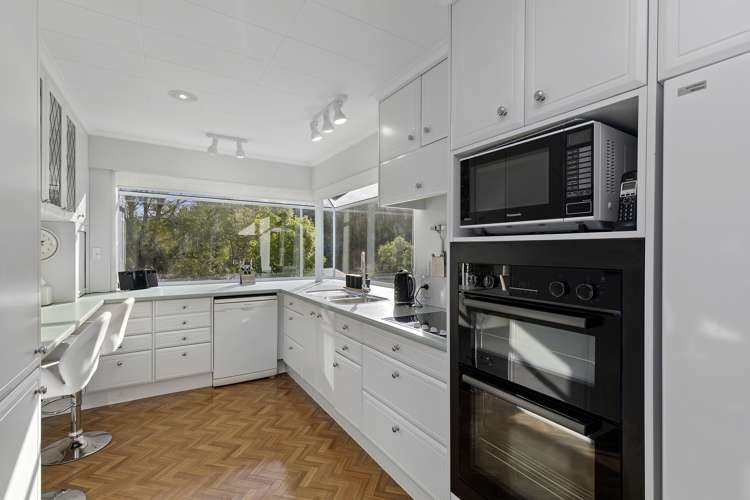 4 Harewood Grove Pinehaven_22