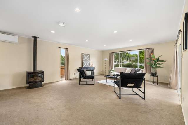 12 Humphries Place Awapuni_1