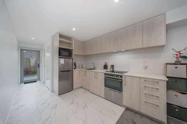 2/17 Winchester Street Merivale - Christchurch City_2