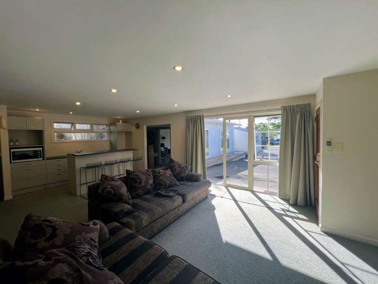 57 The Terrace Herald Island_11