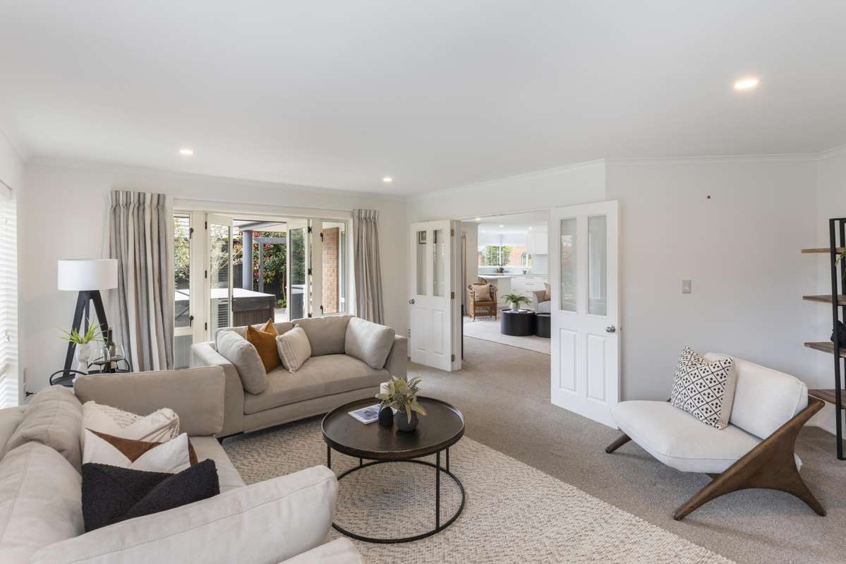 1 Oaktree Lane_3