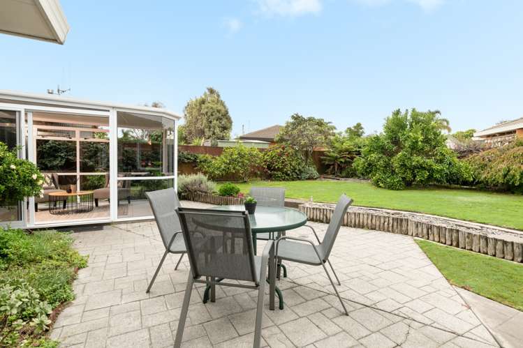 3 Laburnum Glen Mount Maunganui_17