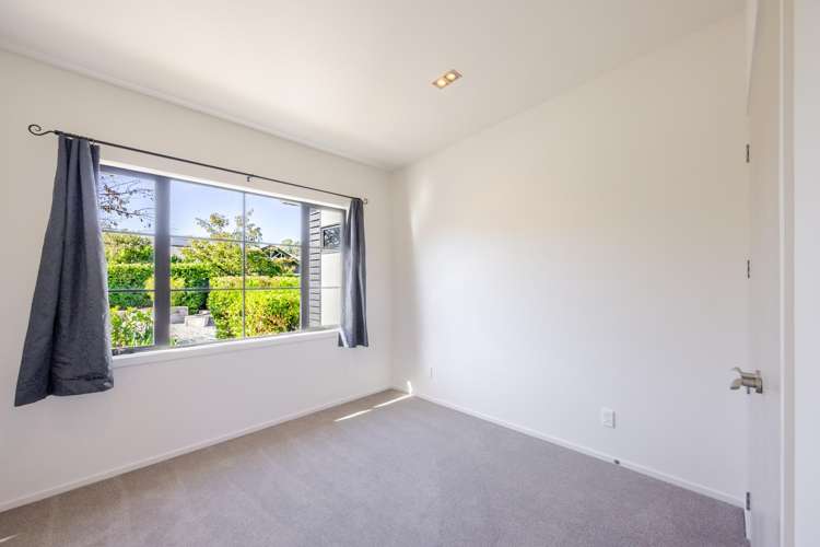 80 Kent Terrace Taradale_18