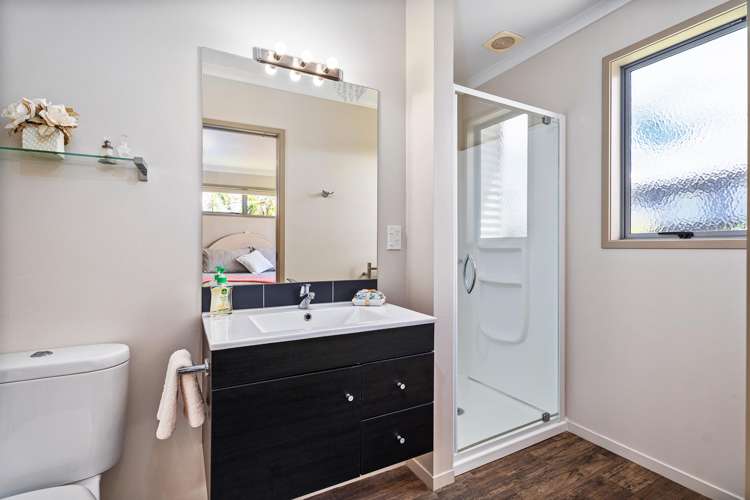 20b Cholmondeley Crescent Whitianga_15