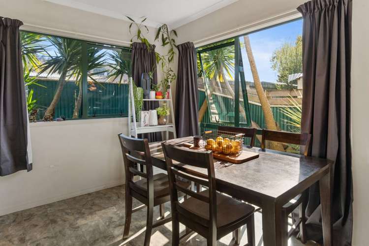 11a Island View Road Western Heights_7