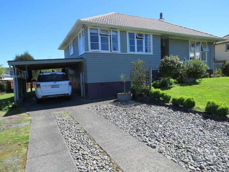 186 Golf Road Taumarunui_12