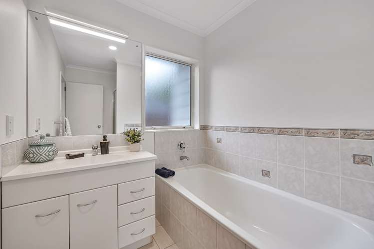 8 Duckworth Road Papakura_20