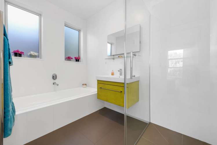 14 Reliance Crescent Beachlands_18