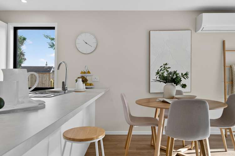 2/40 Harley Street Masterton_4