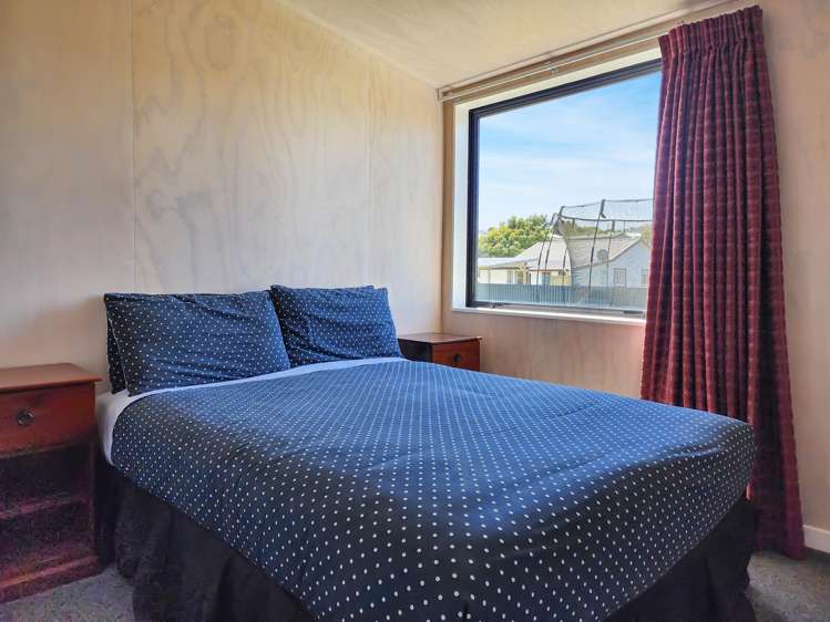 4 Walker Street Riverton_9