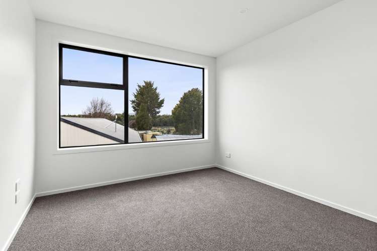 7/102 Swayne Road 11373_11