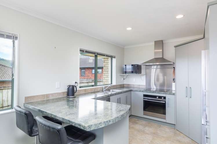 56 Percy Kinsman Crescent Riverstone Terraces_3