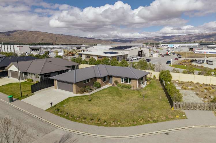 11 Phoenix Place Cromwell_23