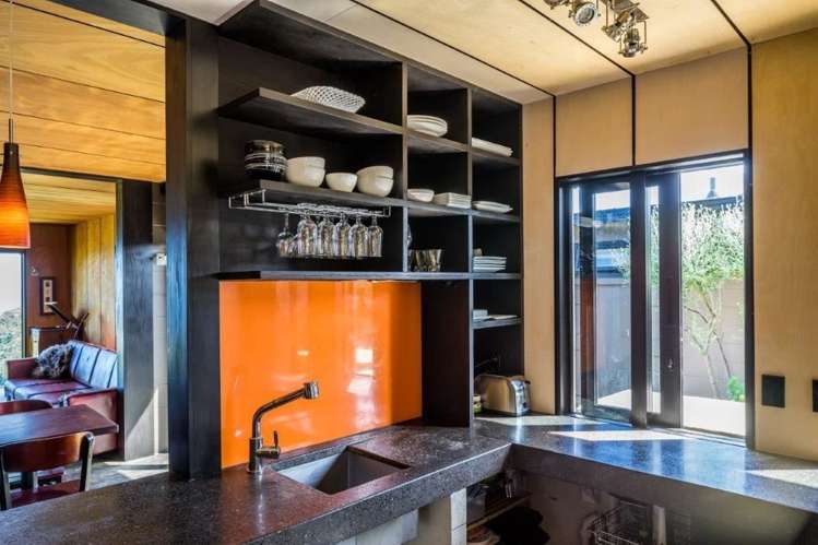 5 Pine Tree Lane Korokoro_7