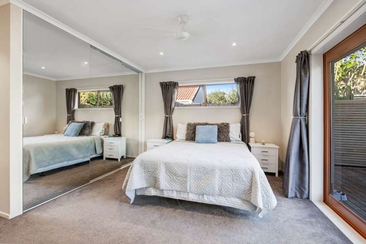 33 Surf Road Stanmore Bay_9