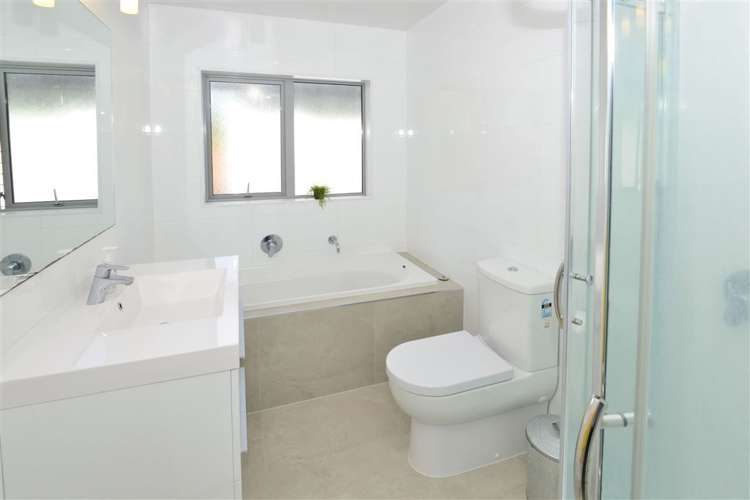 251 Alec Craig Way Gulf Harbour_10