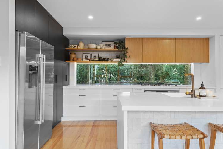 53 Whitfield Street Sumner_11