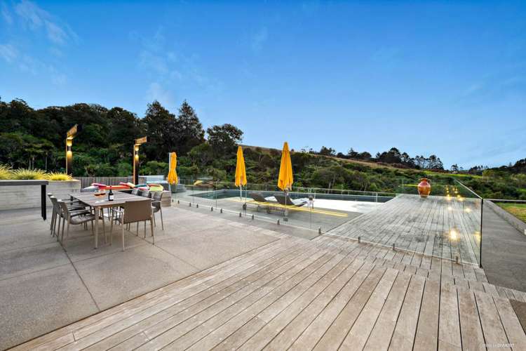 426 Whitford Road Whitford_16