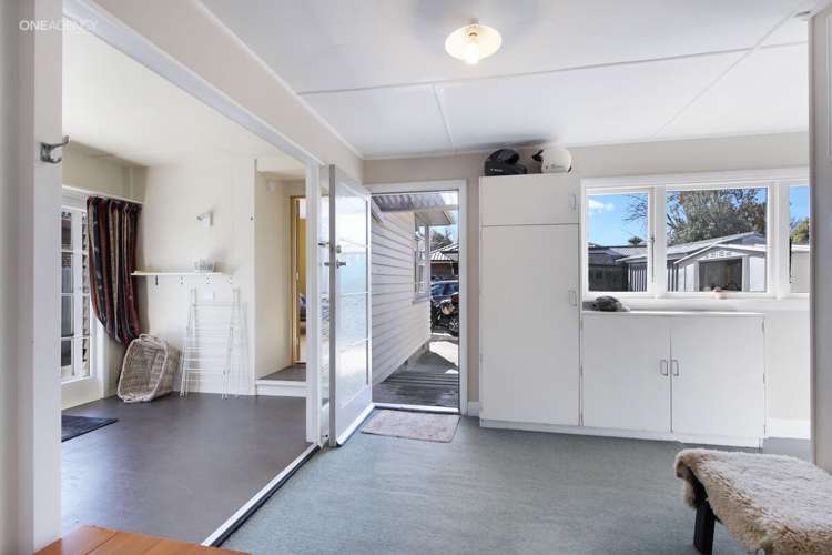 1/70 Sylvan Street Hillmorton_13