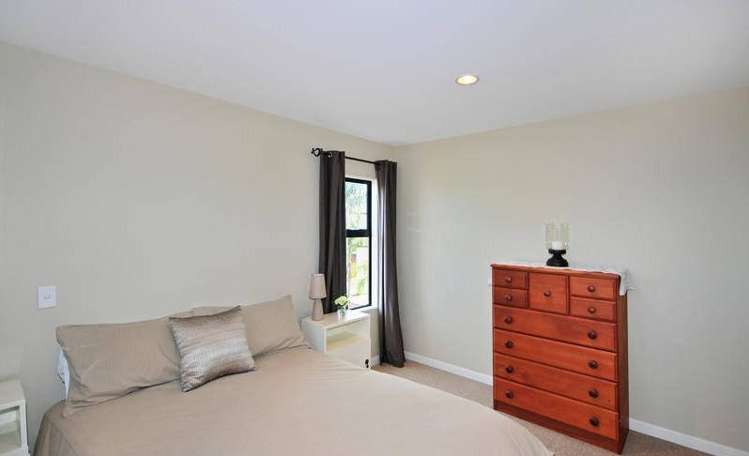 20 Mauritius Key Papamoa_10