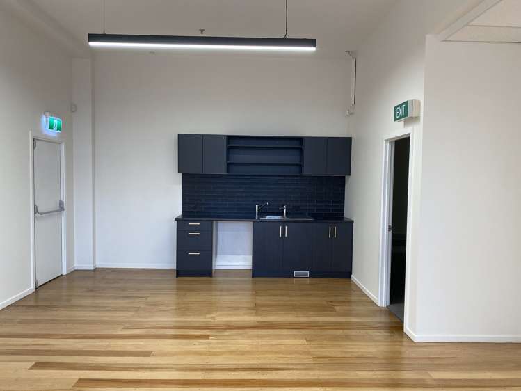 10/125 The Strand Parnell_24