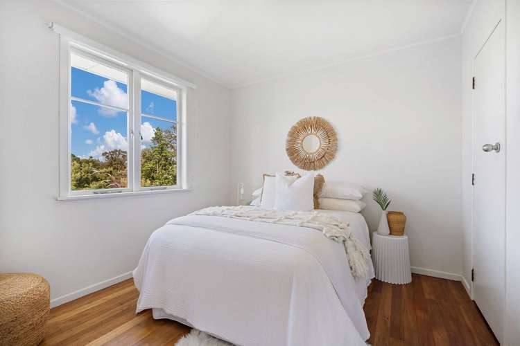 47 Clotworthy Crescent Onerahi_10