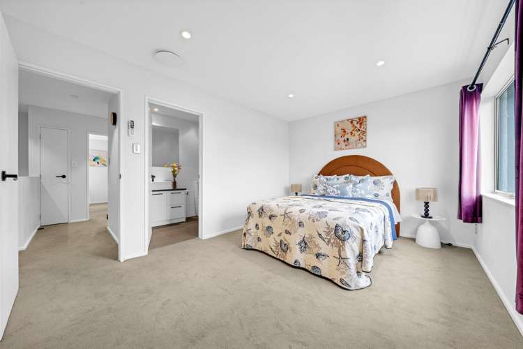 21 Meritage Lane Te Atatu South_13
