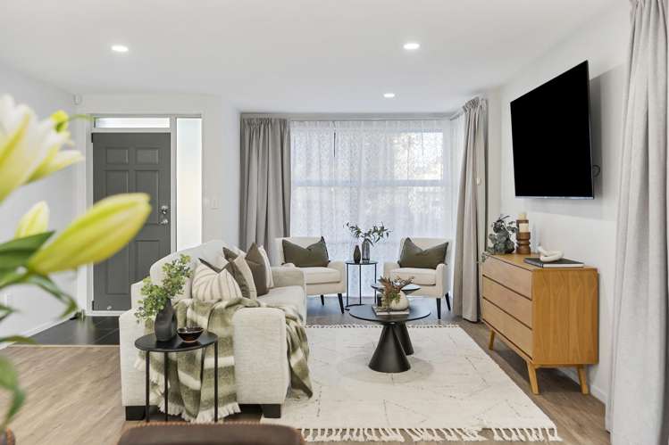 12 Phar Lap Crescent Takanini_6