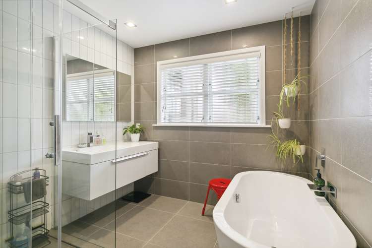 12 Clutha Avenue Khandallah_16