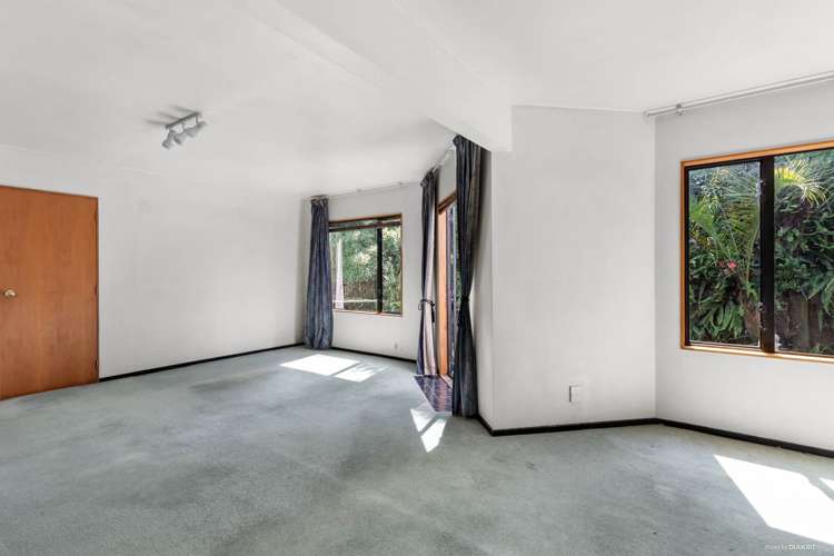 2/6 Mira Place Windsor Park_6