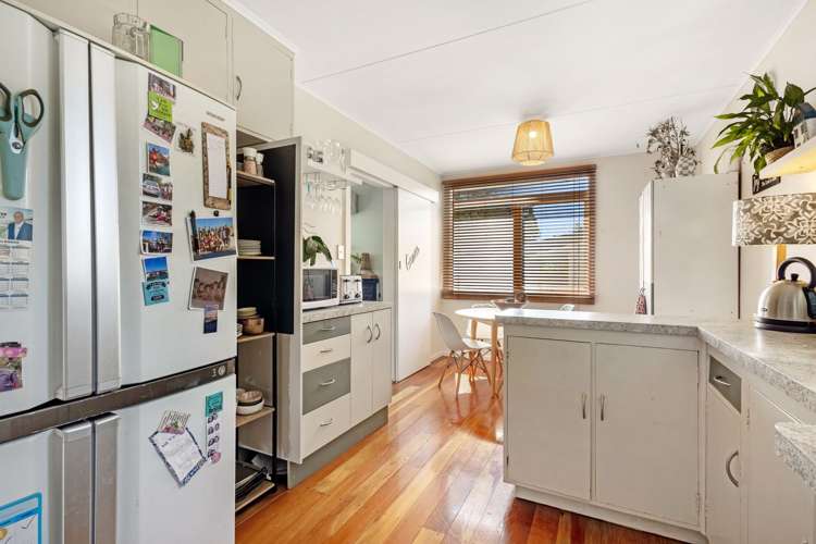 1003 Totara Street Mahora_12