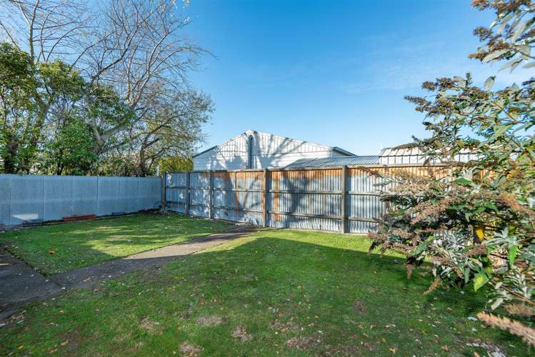 4/110 Barbour Street Waltham_20