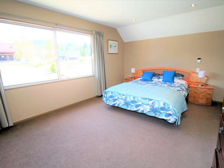 39 Trelissick Loop Castle Hill_6