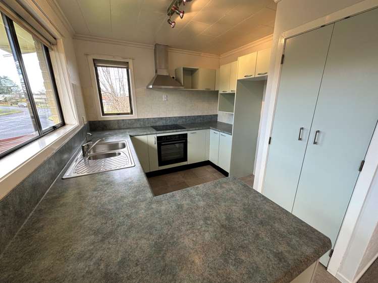 14 Edinburgh Street Tokoroa_6