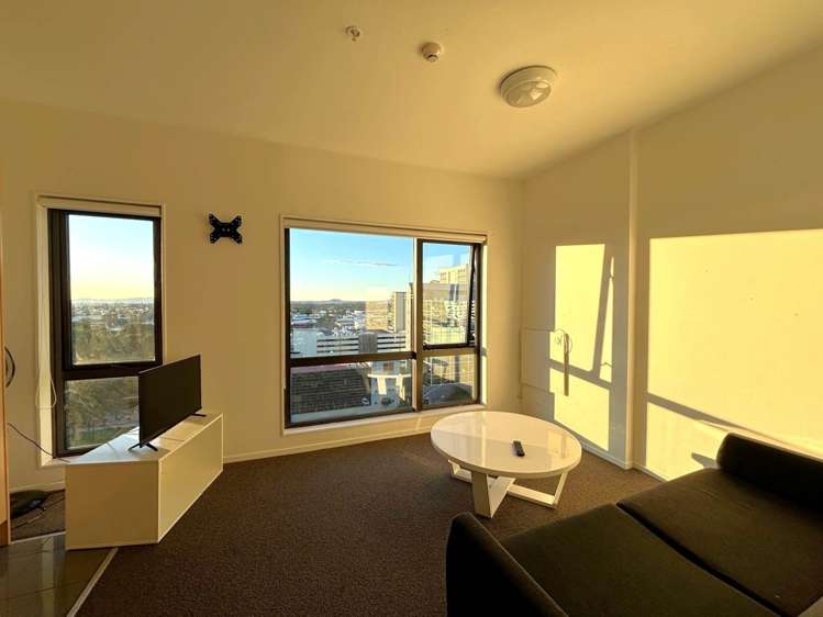 1104/17 Putney Way_0