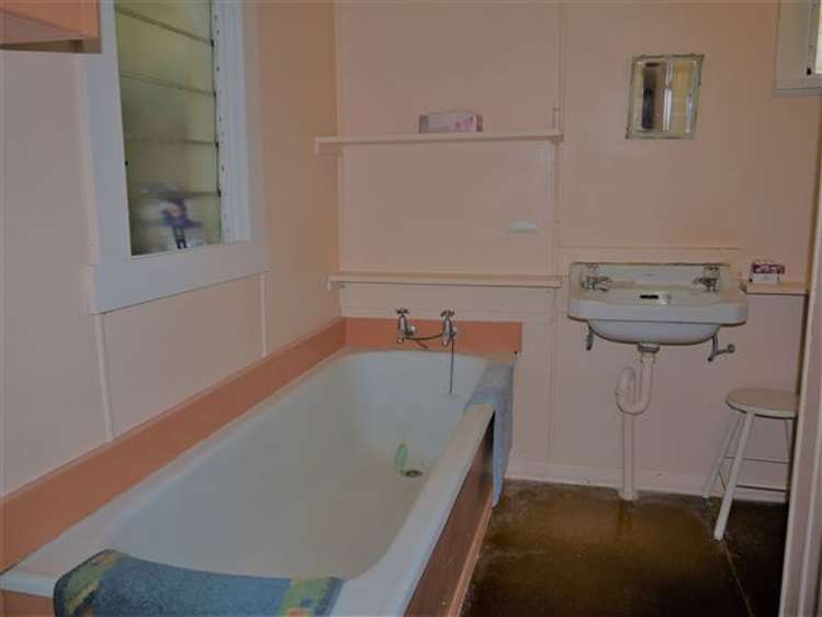 105 Branxholm Street Roxburgh_14