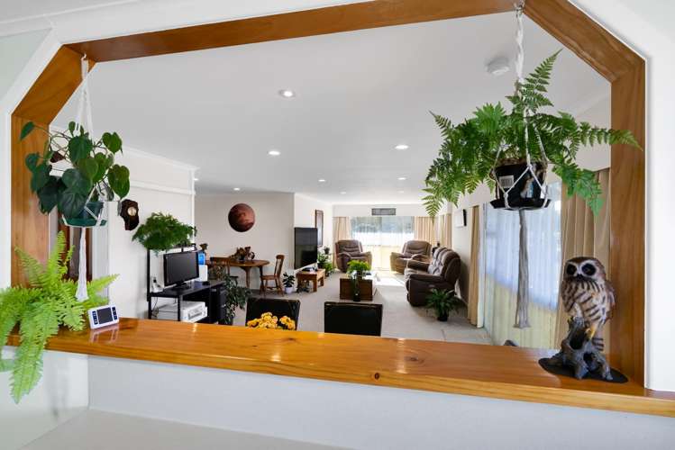 37 Warwick Road Stratford_8