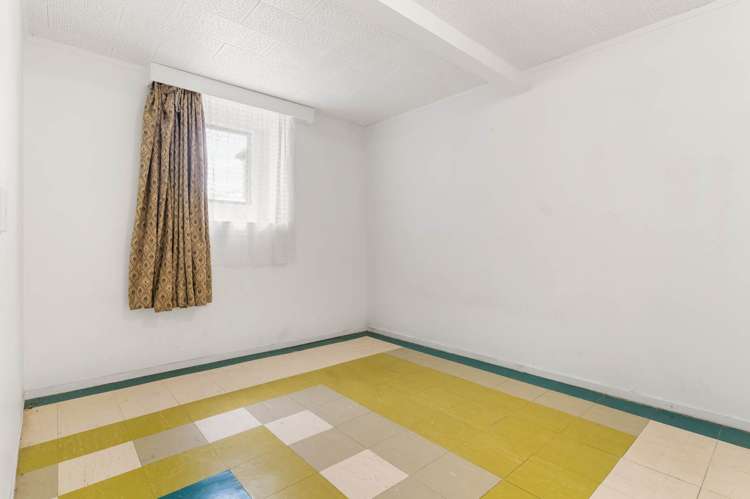 5 Earlsworth Road Mangere East_11