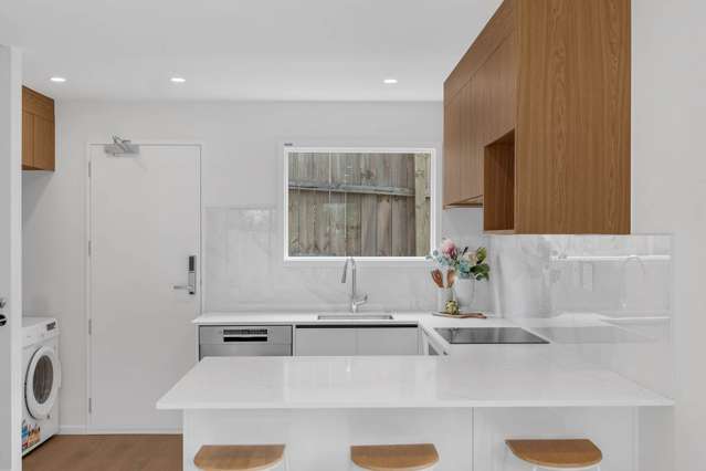 7/31 Sheridan Drive New Lynn_3