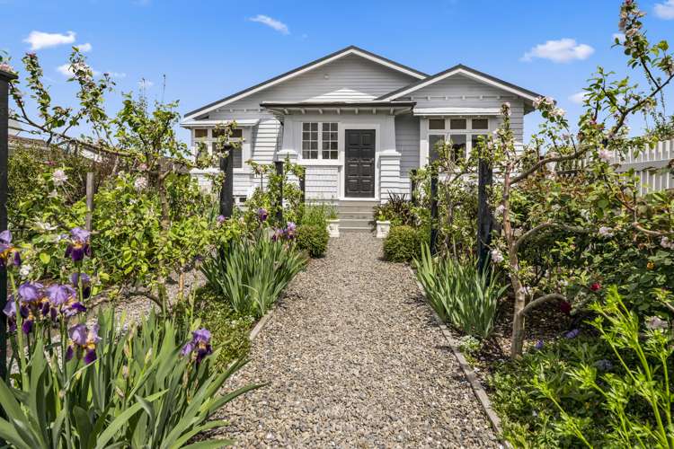 44 Robertson Street_0