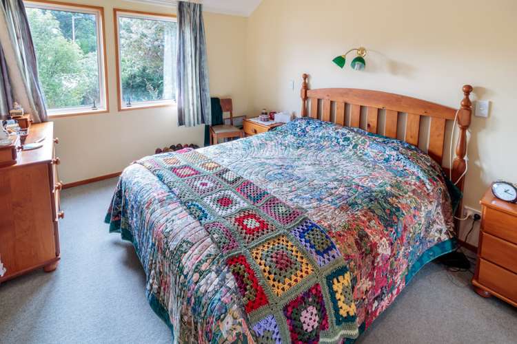 572 Portobello Road Company Bay_10