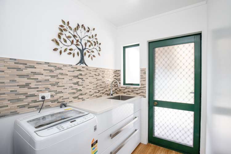 7 Madgwick Place Ngatea_8