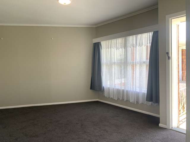 2/27 Holland Road Hillcrest_2